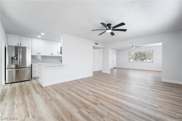 3809 Millwood Avenue, Las Vegas, NV 89121