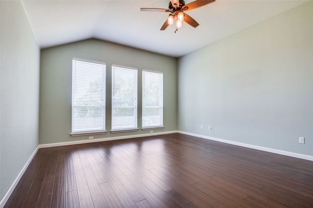 6051 W Fall Drive, Midlothian, TX 76065