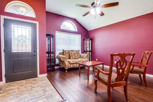 6051 W Fall Drive, Midlothian, TX 76065
