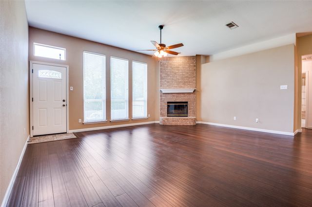 6051 W Fall Drive, Midlothian, TX 76065