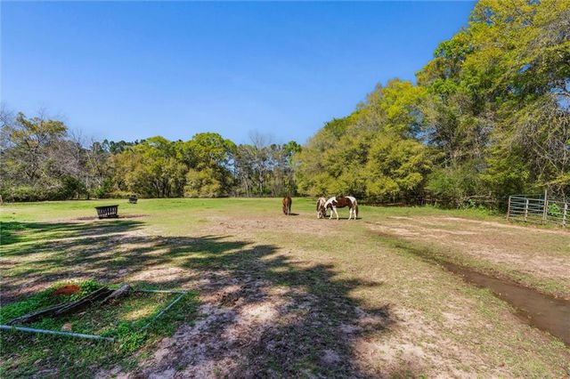 3200 Driskell Loop Road N, Wilmer, AL 36587