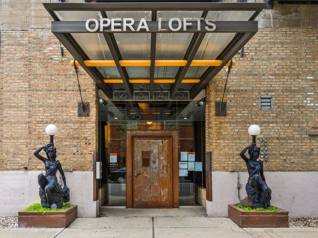 2545 S Dearborn Street 611, Chicago, IL 60616