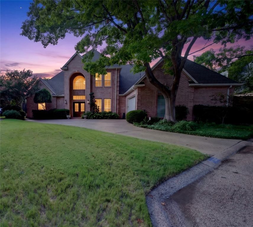 2606 Torrey Pines Drive, Fort Worth, TX 76109
