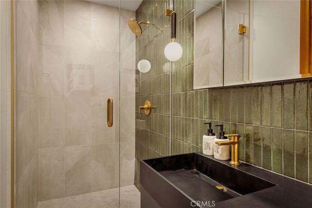 1405 Via Gabriel, Palos Verdes Estates, CA 90274