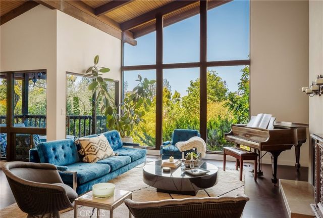 1405 Via Gabriel, Palos Verdes Estates, CA 90274
