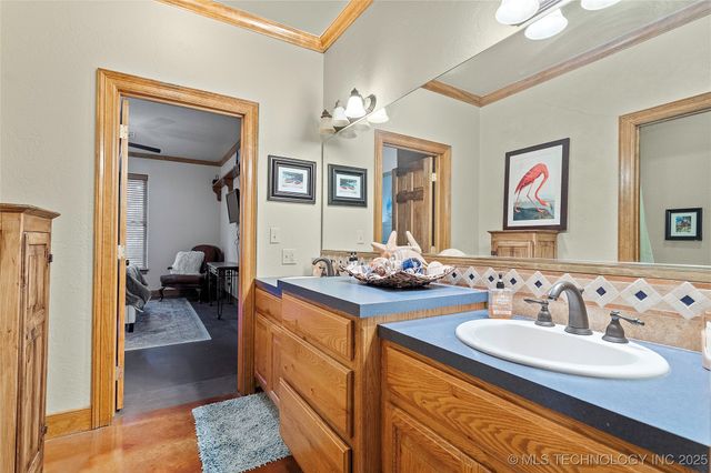 780 Rickets Lane, Ardmore, OK 73401