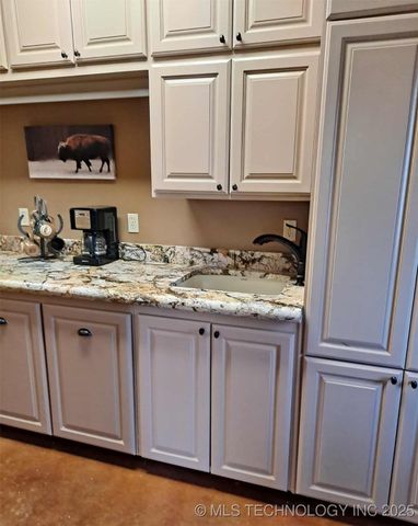 780 Rickets Lane, Ardmore, OK 73401