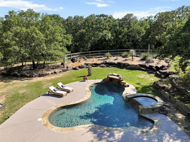 780 Rickets Lane, Ardmore, OK 73401