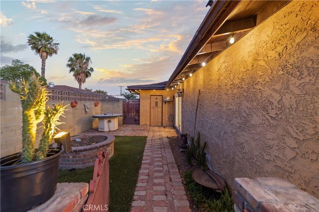 440 W Heather, Rialto, CA 92376