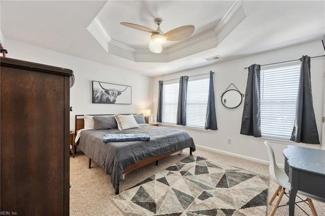 102 Alanna CT, Yorktown, VA 23690