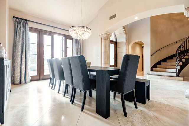 1742 N Pratos Street, Visalia, CA 93291