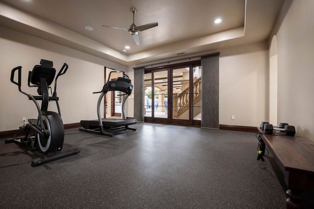 1742 N Pratos Street, Visalia, CA 93291