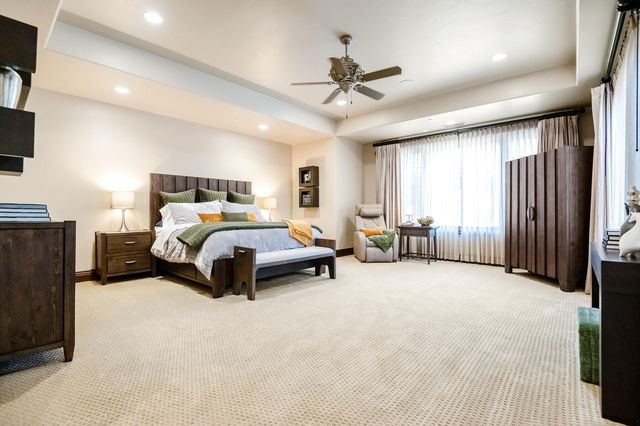 1742 N Pratos Street, Visalia, CA 93291