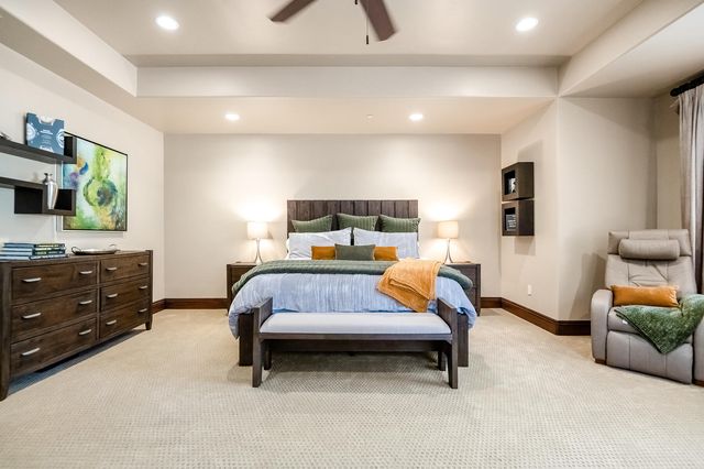 1742 N Pratos Street, Visalia, CA 93291