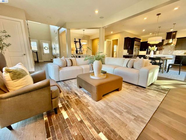 2133 Pleasant View Lane, Livermore, CA 94550