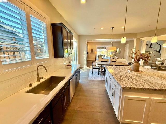 2133 Pleasant View Lane, Livermore, CA 94550