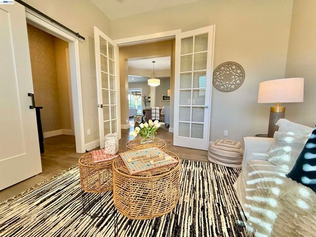2133 Pleasant View Lane, Livermore, CA 94550