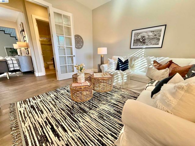 2133 Pleasant View Lane, Livermore, CA 94550