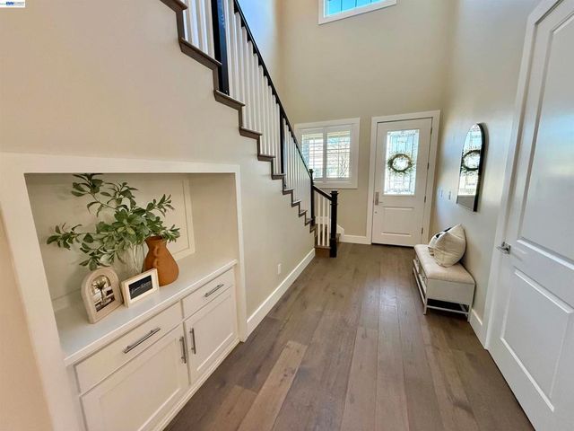 2133 Pleasant View Lane, Livermore, CA 94550