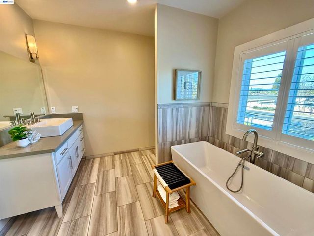 2133 Pleasant View Lane, Livermore, CA 94550