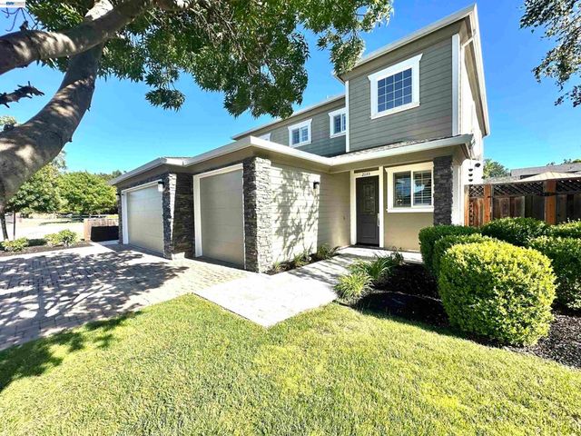 2133 Pleasant View Lane, Livermore, CA 94550