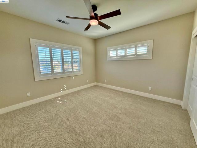 2133 Pleasant View Lane, Livermore, CA 94550