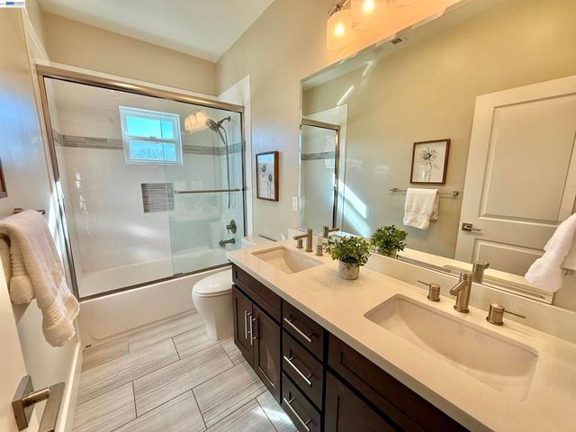2133 Pleasant View Lane, Livermore, CA 94550