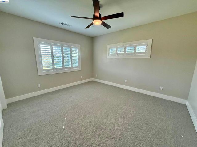2133 Pleasant View Lane, Livermore, CA 94550