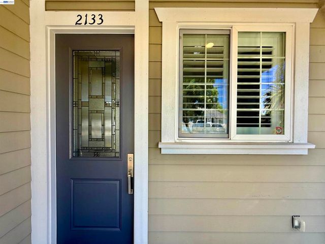 2133 Pleasant View Lane, Livermore, CA 94550