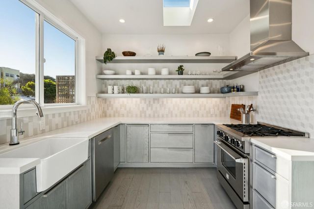 854 47th Avenue, San Francisco, CA 94121