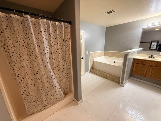 103 Hurricane Lake Road, Bald Knob, AR 72010