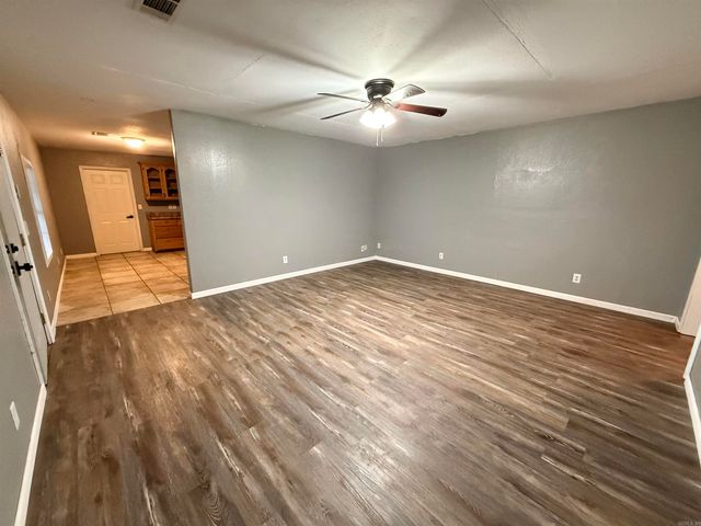 103 Hurricane Lake Road, Bald Knob, AR 72010