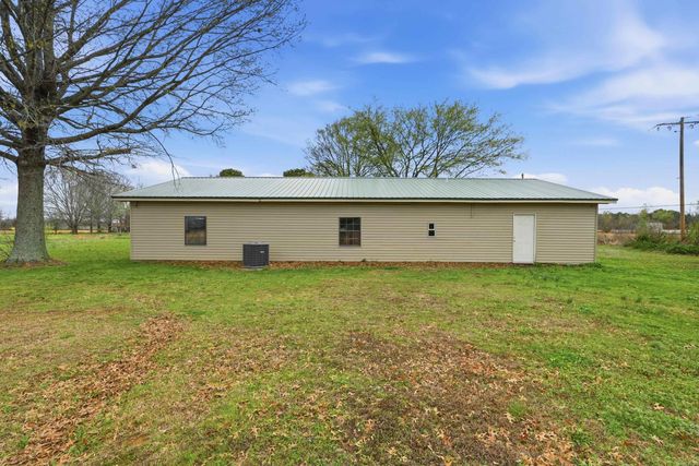 103 Hurricane Lake Road, Bald Knob, AR 72010