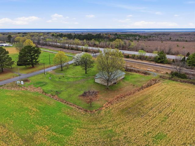 103 Hurricane Lake Road, Bald Knob, AR 72010