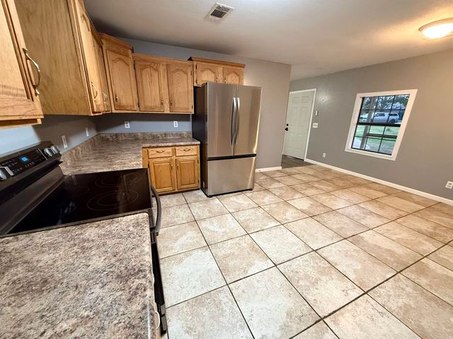 103 Hurricane Lake Road, Bald Knob, AR 72010