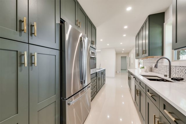 3106 Sharpview Lane, Dallas, TX 75228