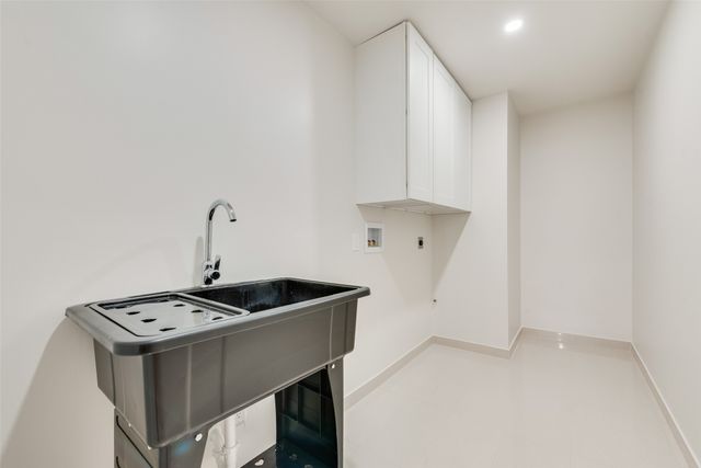 3106 Sharpview Lane, Dallas, TX 75228