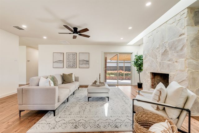 3106 Sharpview Lane, Dallas, TX 75228