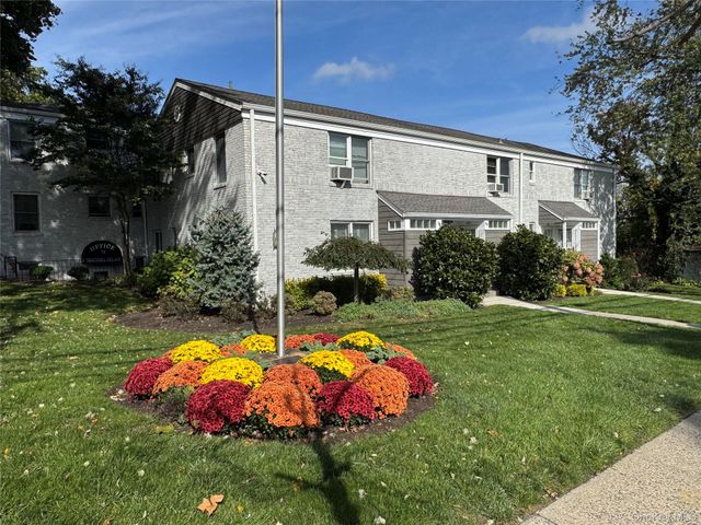 70A Sea Cliff Avenue 70A, Glen Cove, NY 11579