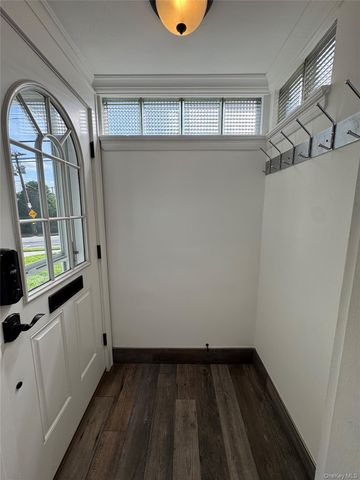 70A Sea Cliff Avenue 70A, Glen Cove, NY 11579