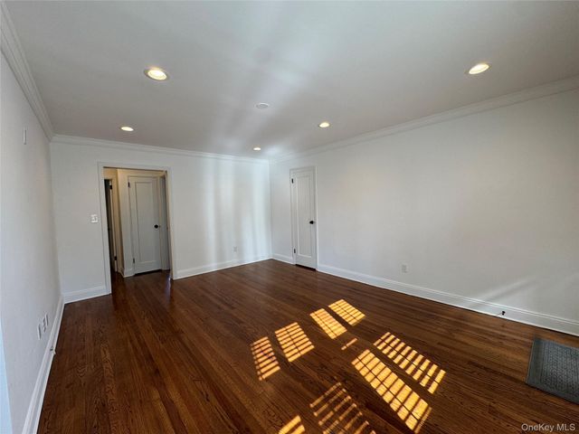 70A Sea Cliff Avenue 70A, Glen Cove, NY 11579