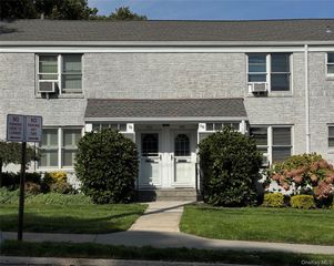 70A Sea Cliff Avenue 70A, Glen Cove, NY 11542