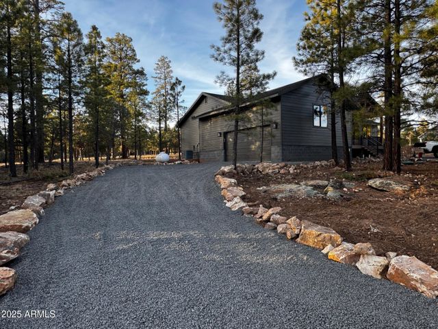 5018 DURANGO Drive, Happy Jack, AZ 86024