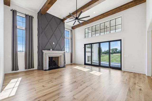 2245 Skinner Rd, Arrington, TN 37014
