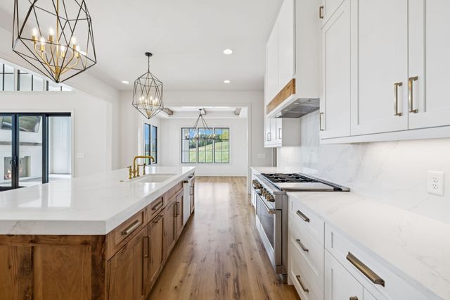 2245 Skinner Rd, Arrington, TN 37014