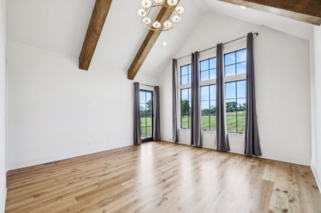 2245 Skinner Rd, Arrington, TN 37014