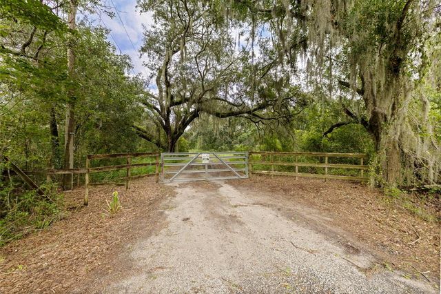 6930 MUCK POND ROAD, Seffner, FL 33584