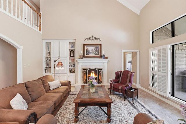 2 Wellington Lane A, Conroe, TX 77304