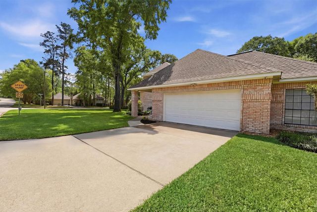 2 Wellington Lane A, Conroe, TX 77304