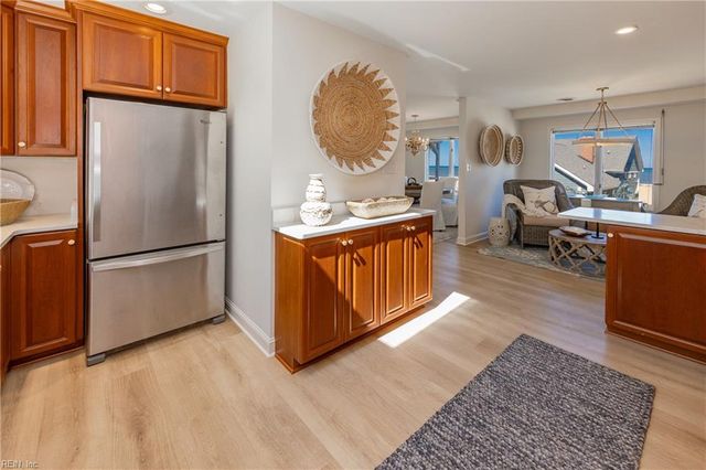 5207 Ocean Front AVE, Virginia Beach, VA 23451